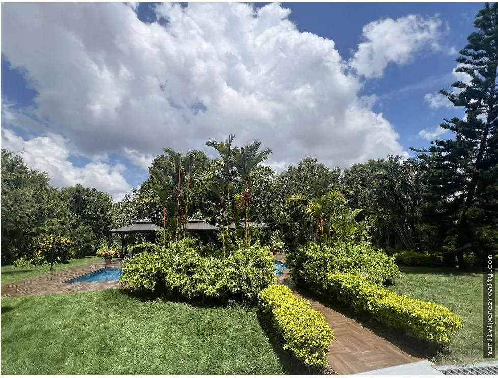 Venta de Residencial Altos del Golf