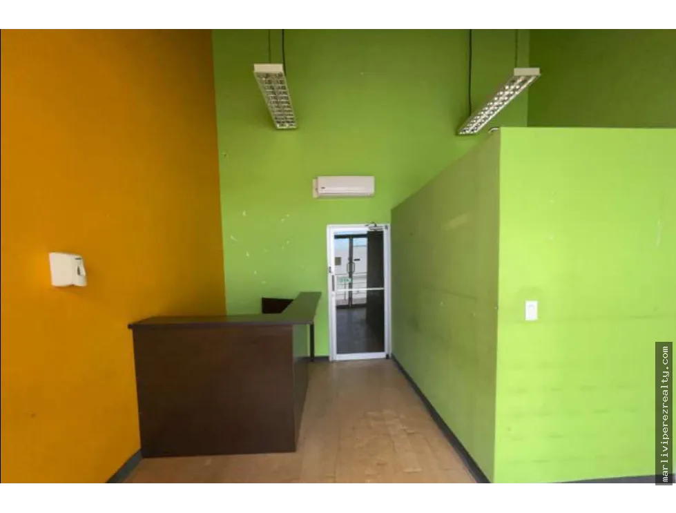 Sale of Commercial Space Brisas del Golf