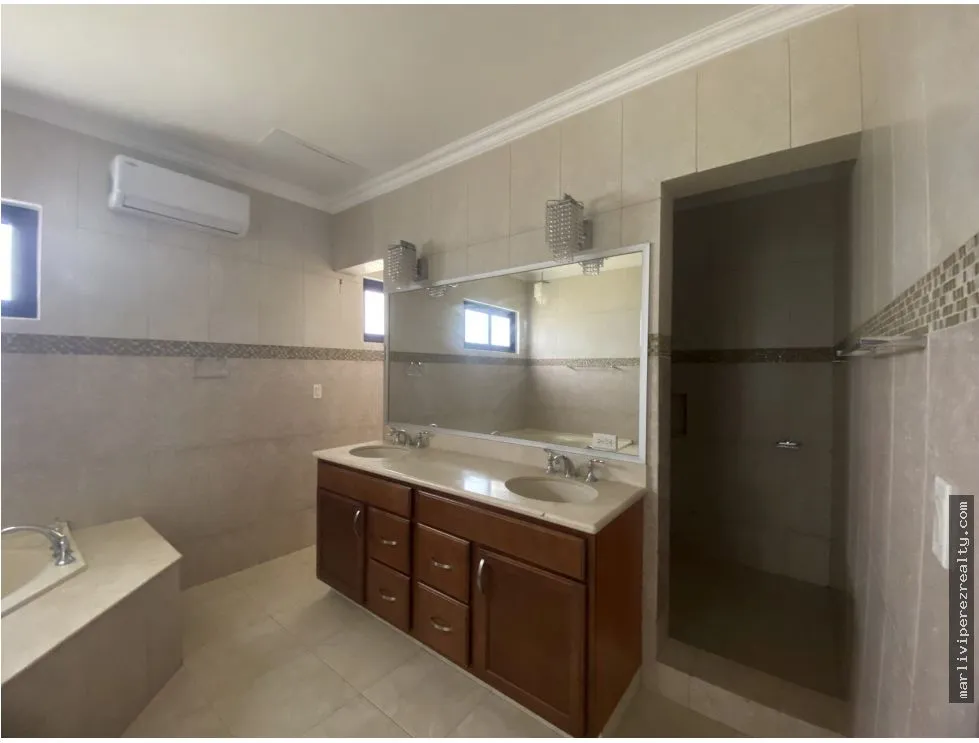 Residential Property for Sale in Costa Del Este