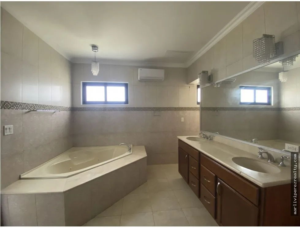 Residential Property for Sale in Costa Del Este