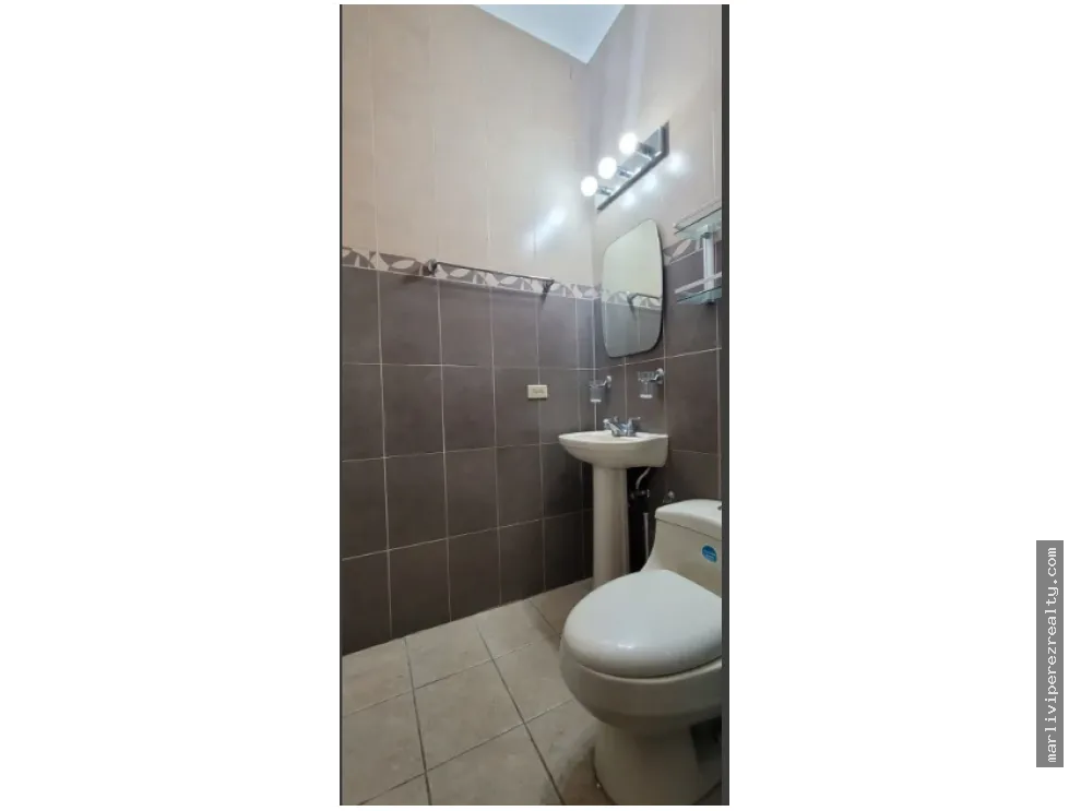 Venta de Residencia en el Dorado