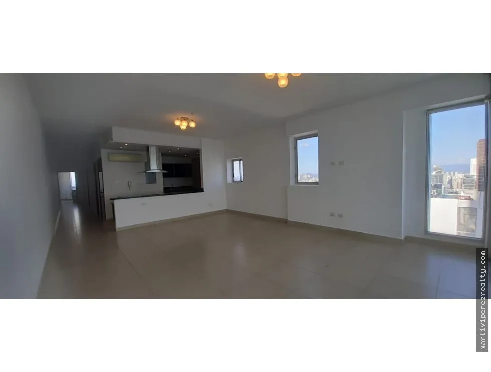 Alquiler de Apartamento en Avenida Balboa