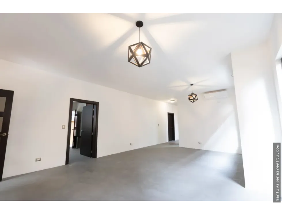 Venta de Residencia en Costa Sur