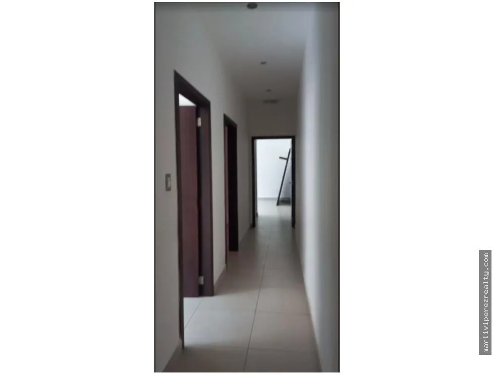 Venta de residencia en Costa Sur