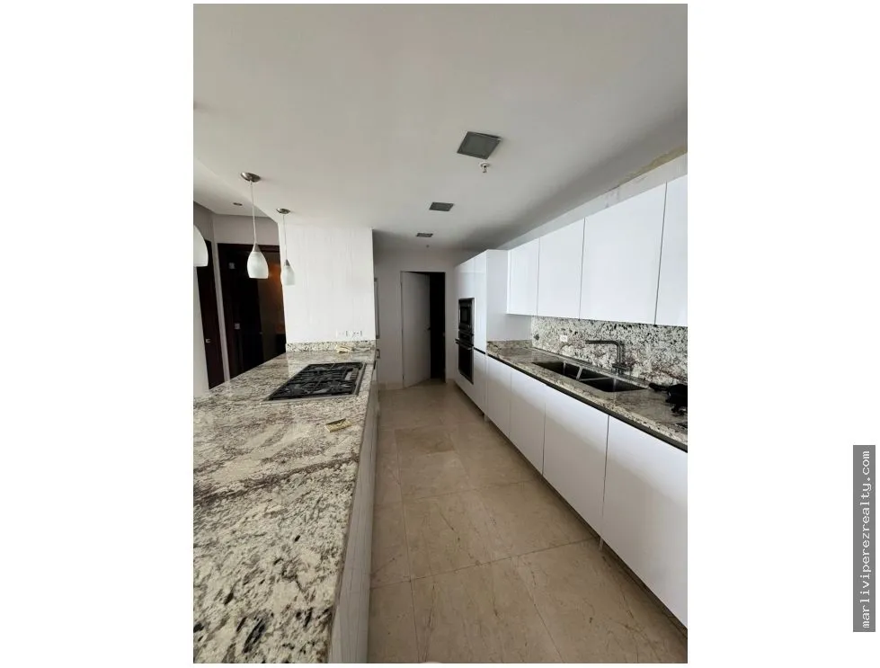 квартира в Punta Pacifica на продажу