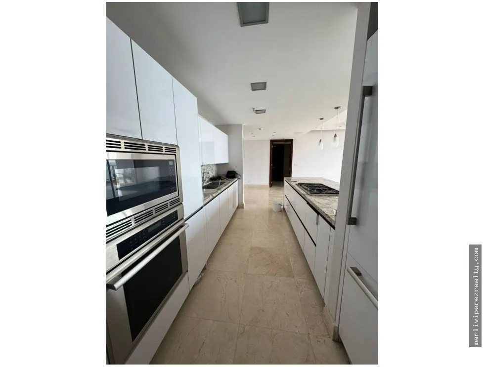 квартира в Punta Pacifica на продажу