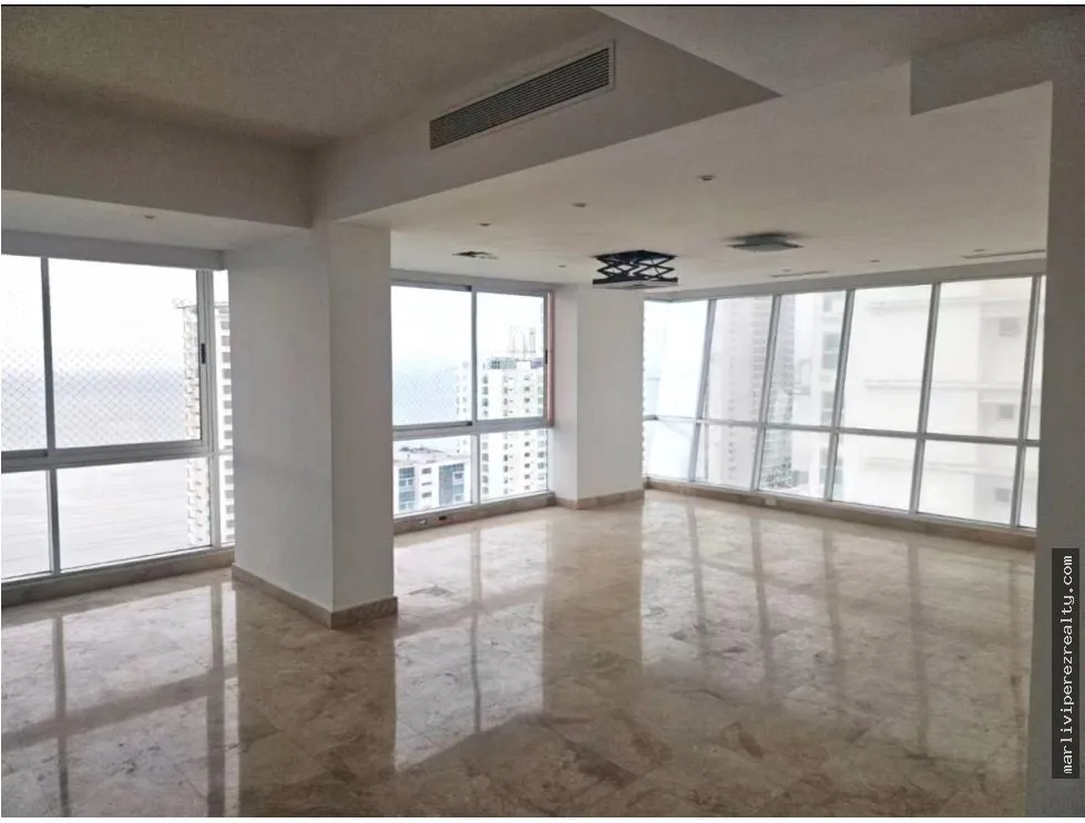 Venta de Penthouse en Costa del Este