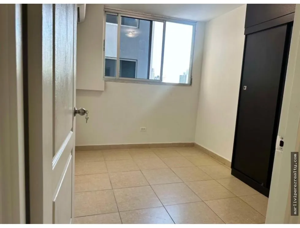 Venta de apartamento en La Cresta, Bella Vista