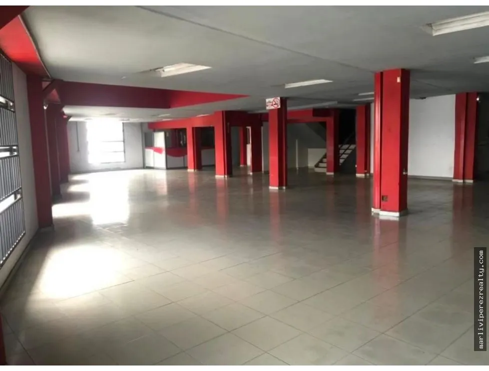 Alquiler de Edificio comercial en Calidonia