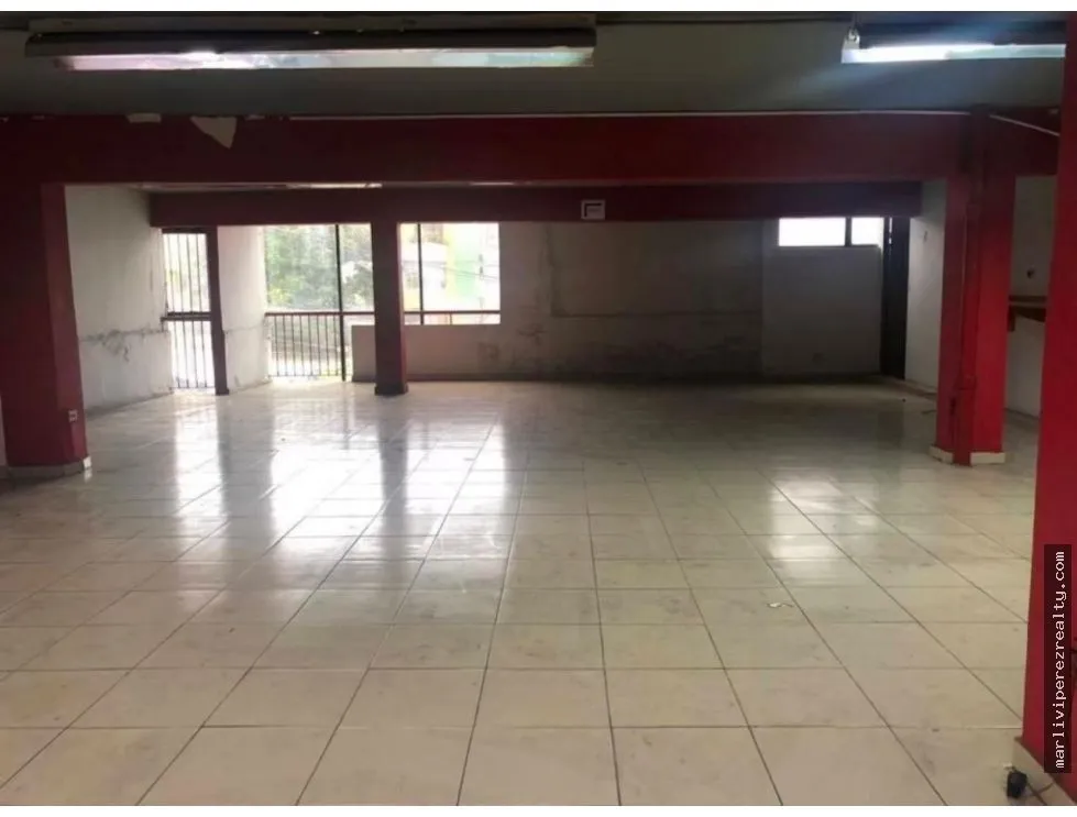 Alquiler de Edificio comercial en Calidonia