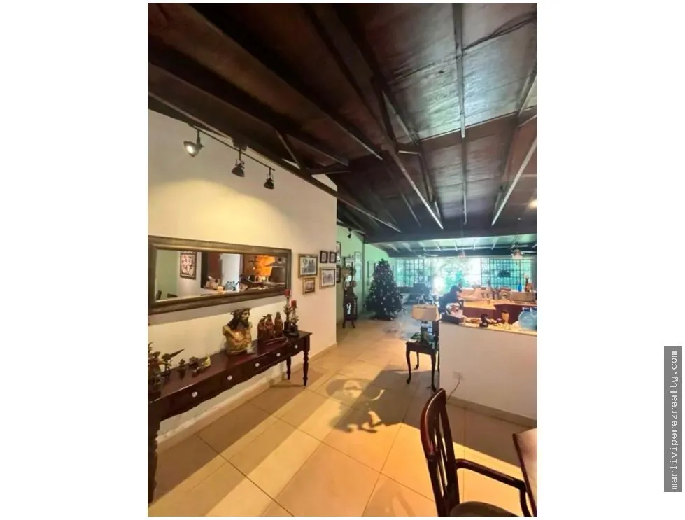 Alquiler de residencia en Llanos de Curundu, Ancón