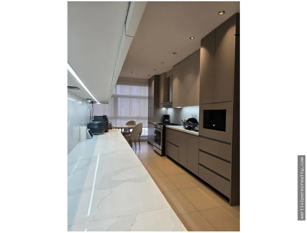 Venta de Apartamento en Punta Pacifica