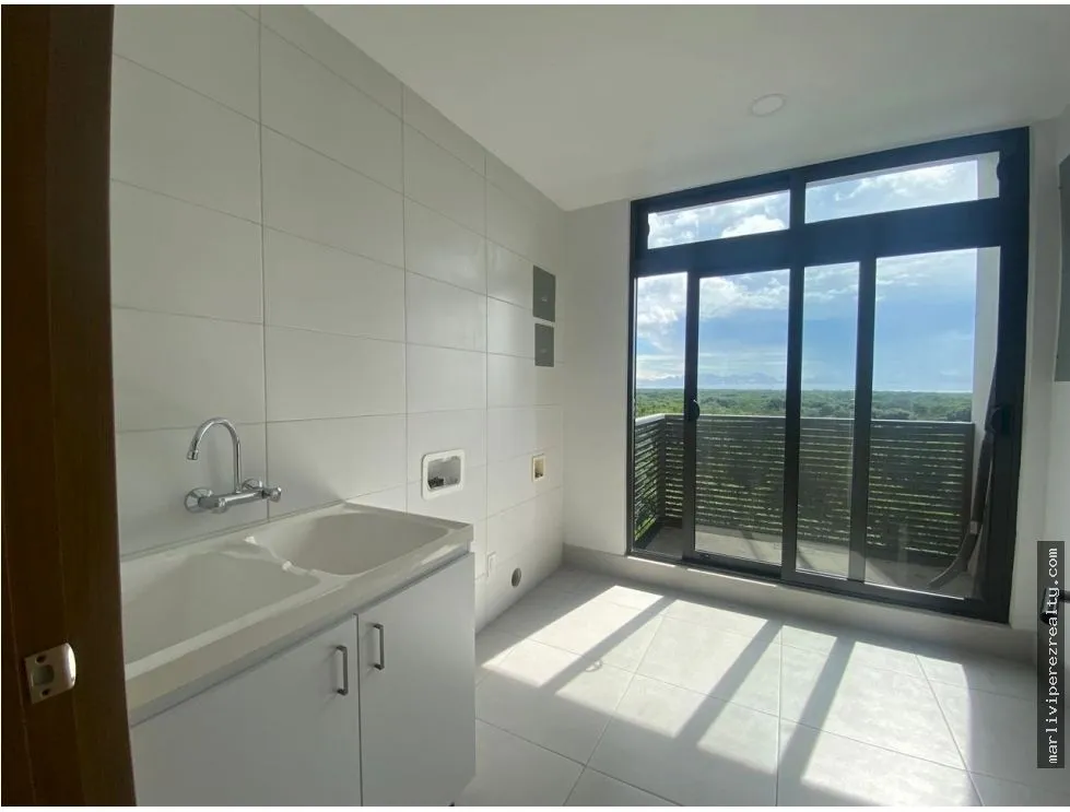 квартира в Costa del Este на продажу
