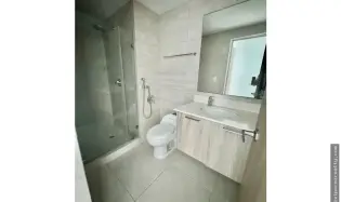 Дом в Altos del Golf на продажу