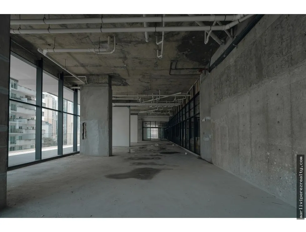 Restaurant Space for Rent with Terrace in Bella Vista
