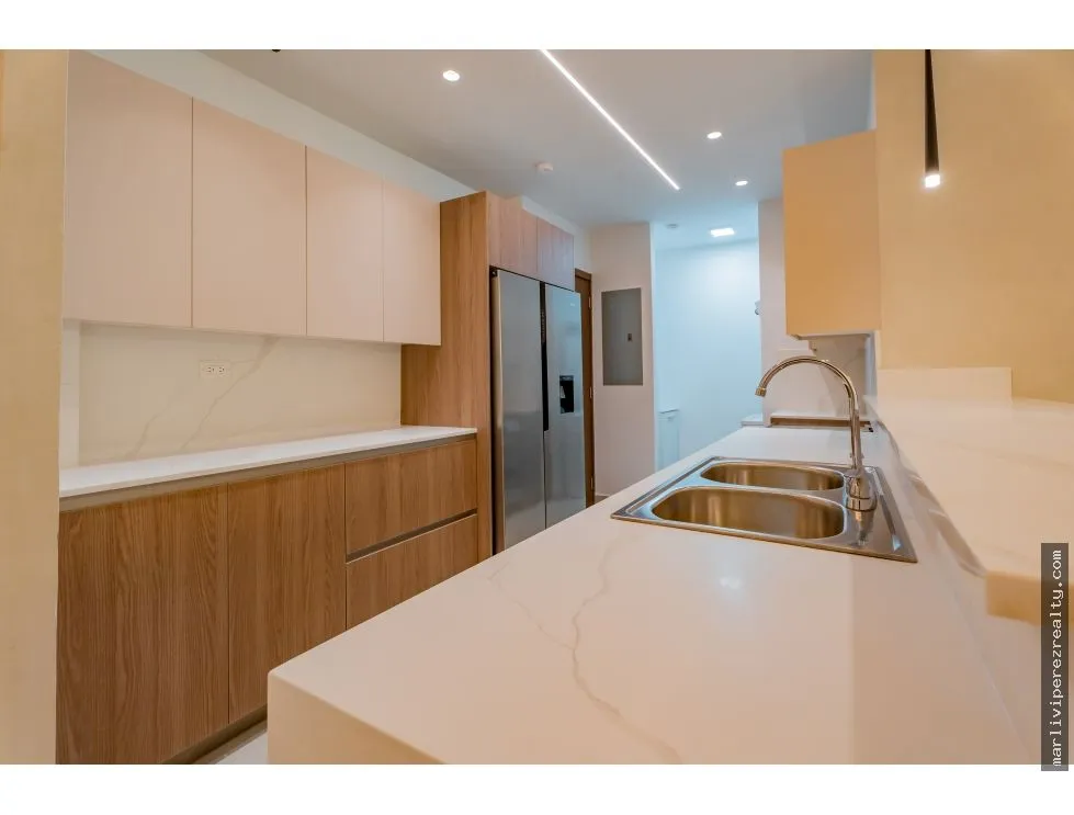 квартира в Condado del Rey на продажу