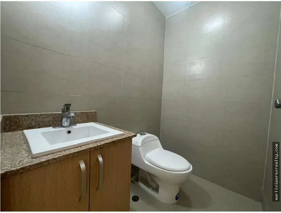 Venta de apartamento en Condado del Rey, Betania