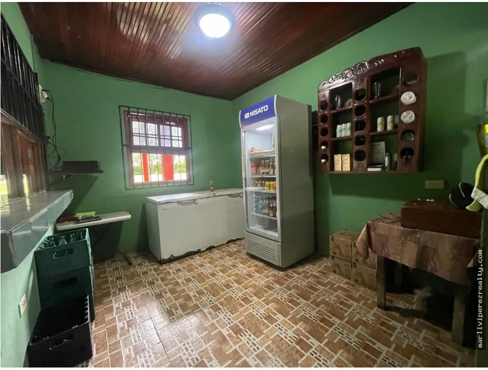 Restaurant for Sale in Tonosí, Los Santos