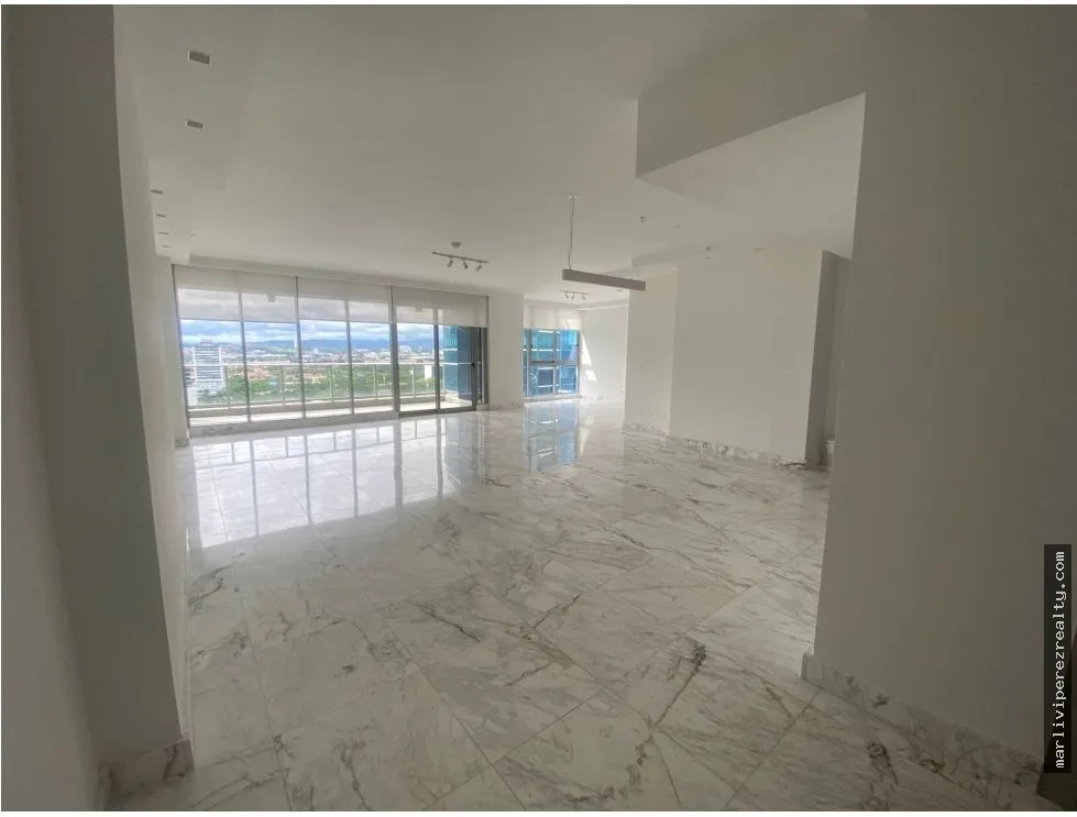 Venta y Alquiler de apartamento en Costa del Este