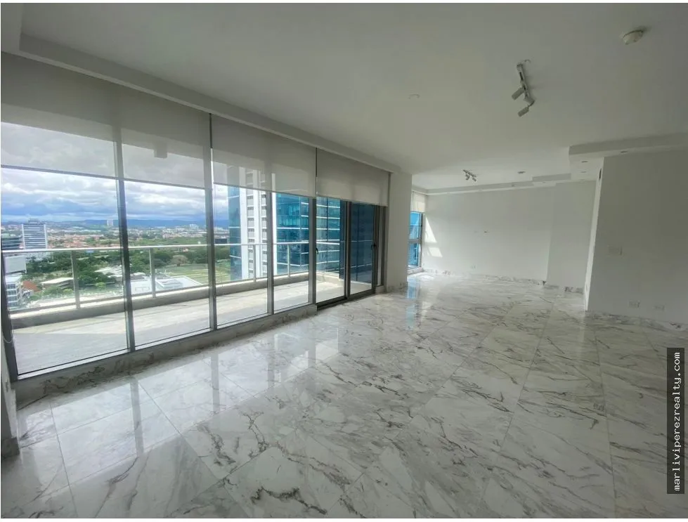 Venta y Alquiler de apartamento en Costa del Este