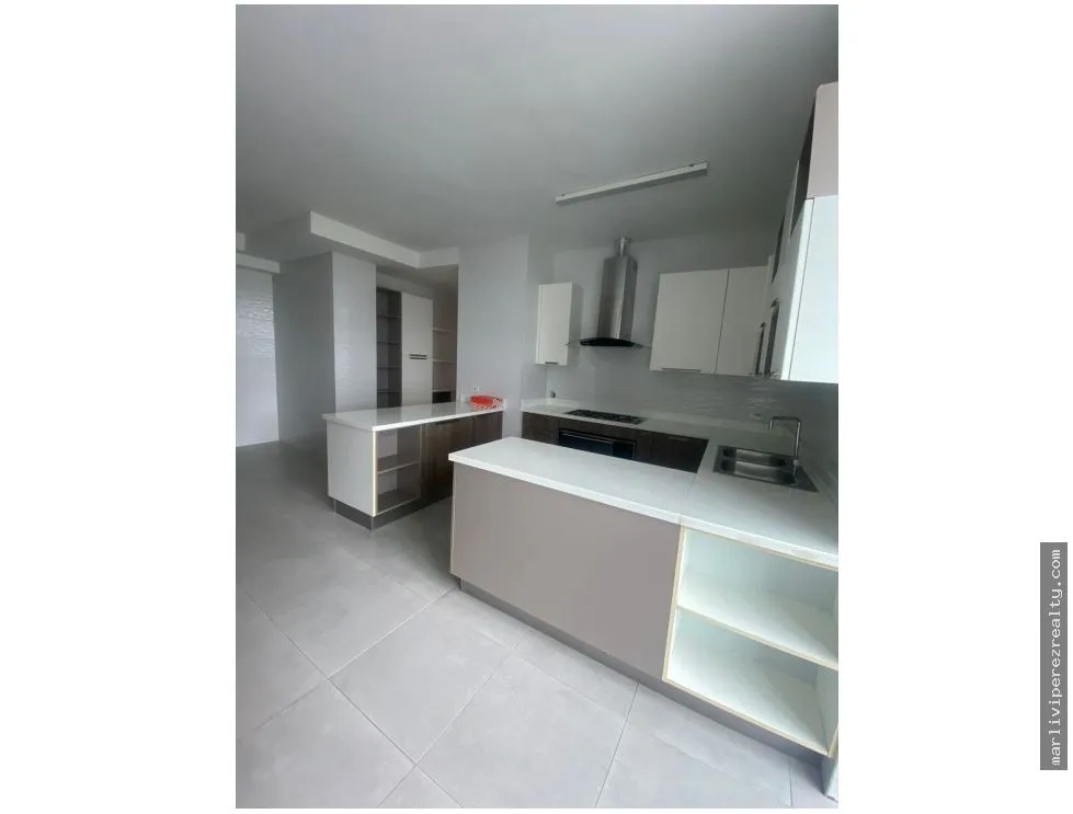 Venta y Alquiler de apartamento en Costa del Este