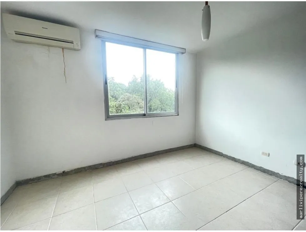 Venta de apartamento en Clayton