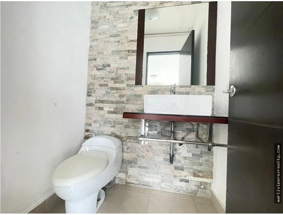 Venta de apartamento en Clayton