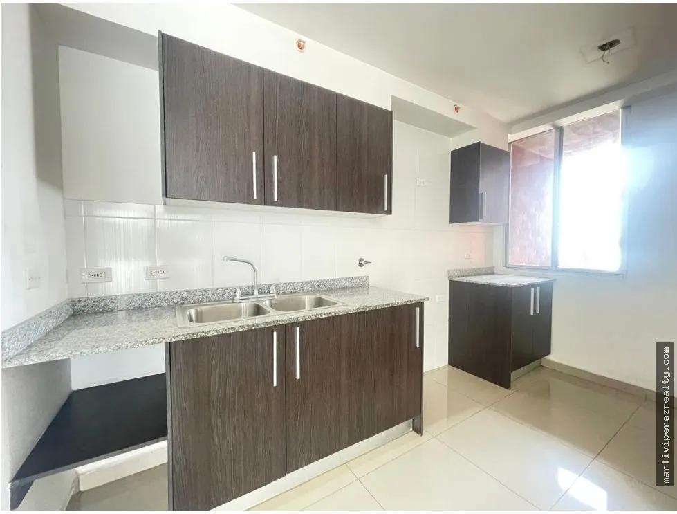 Venta de apartamento en San Francisco, Carrasquilla