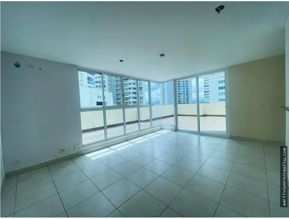 Appartement à Edison Park à vendre