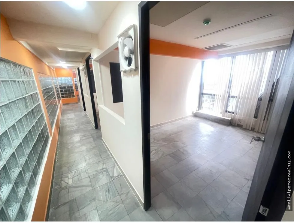 Office Rental on Avenida Balboa