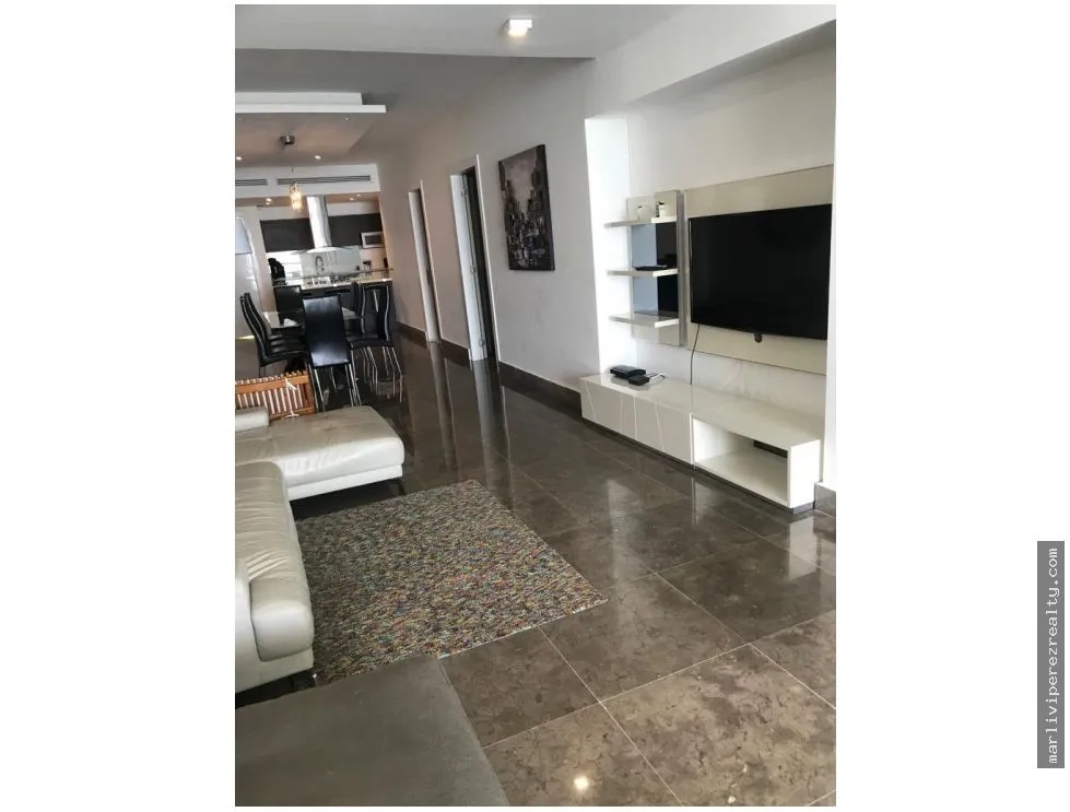 Alquiler de apartamento en Avenida Balboa