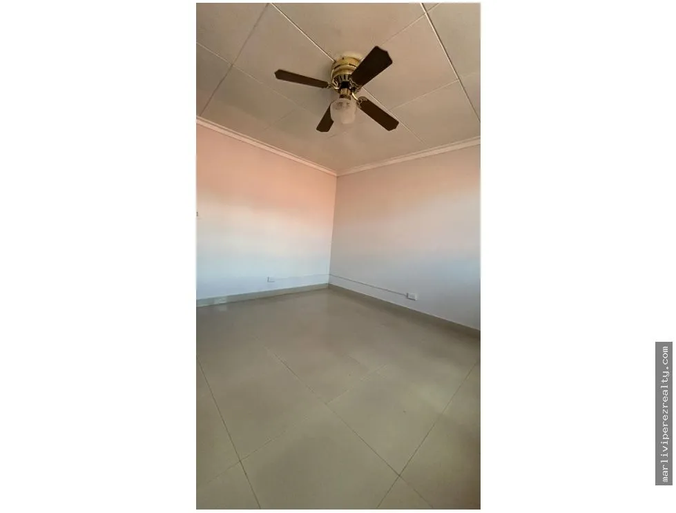 Maison unifamiliale à Betania à vendre