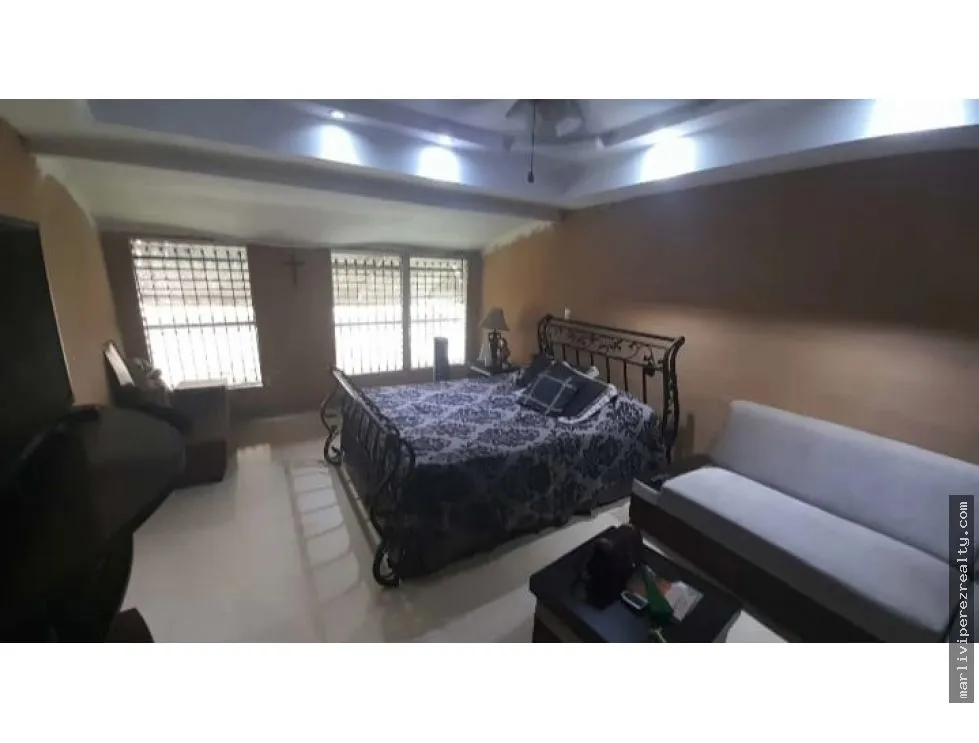 House for Sale in Betania, Miraflores