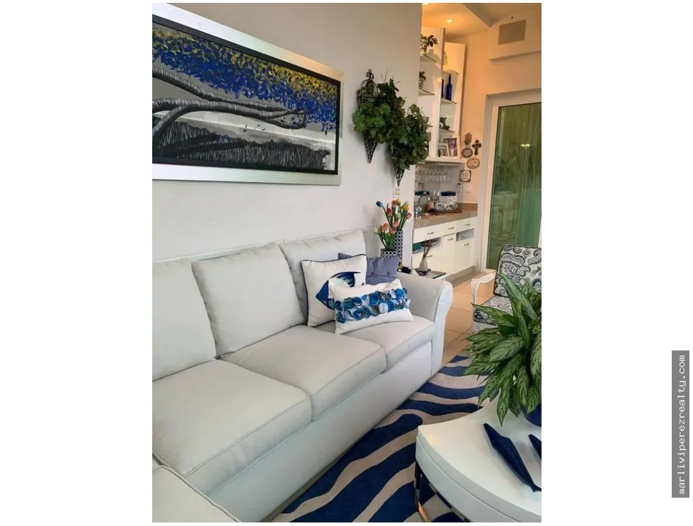 Apartment for Sale or Rent in San Carlos