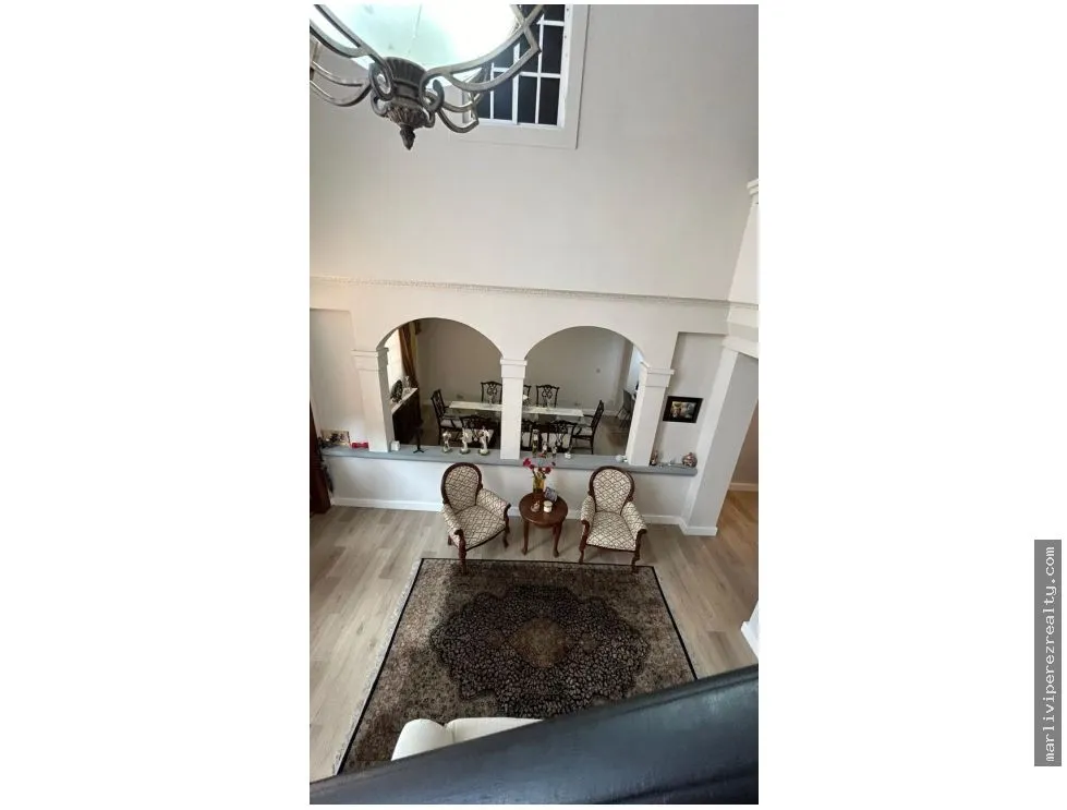 Casa en Venta Llanos de Curundu, Ancón