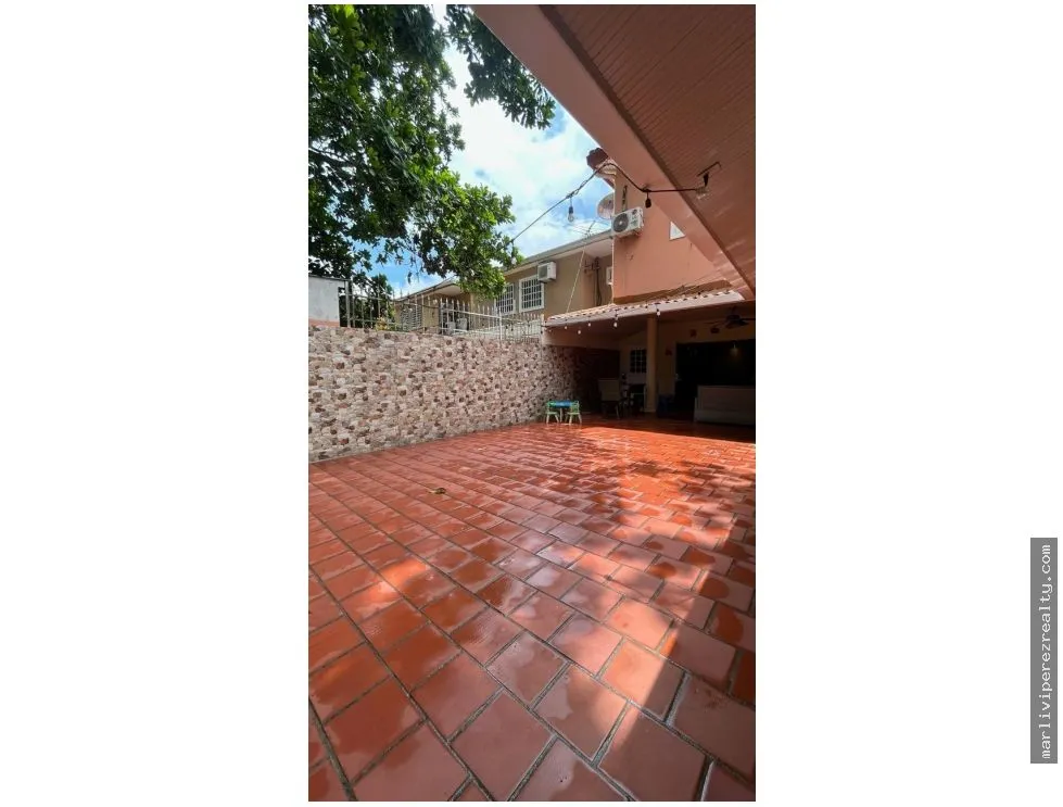 Casa en Venta Llanos de Curundu, Ancón
