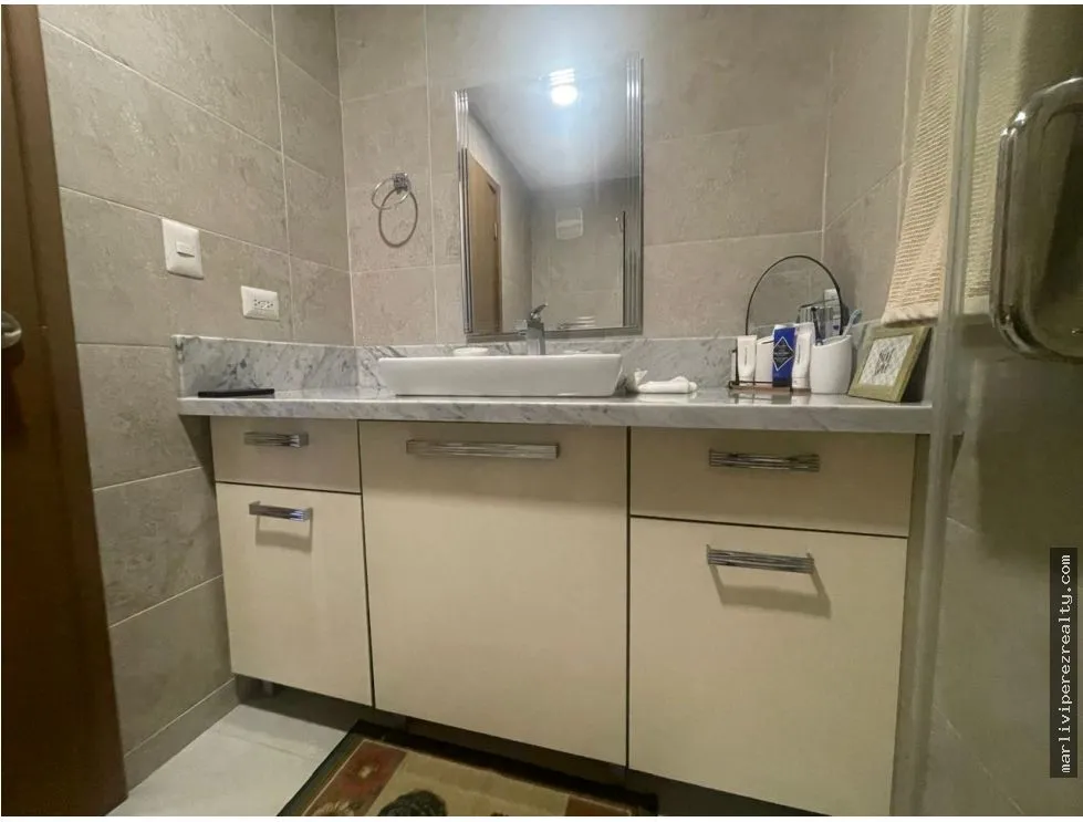 Venta de apartamento amoblado en Obarrio