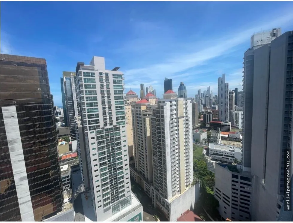 Venta de apartamento amoblado en Obarrio