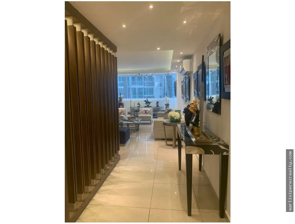 Venta de apartamento en Obarrio
