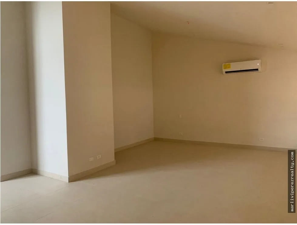 квартира в Costa del Este на продажу