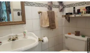 Venta de casa en Llanos de Curundu