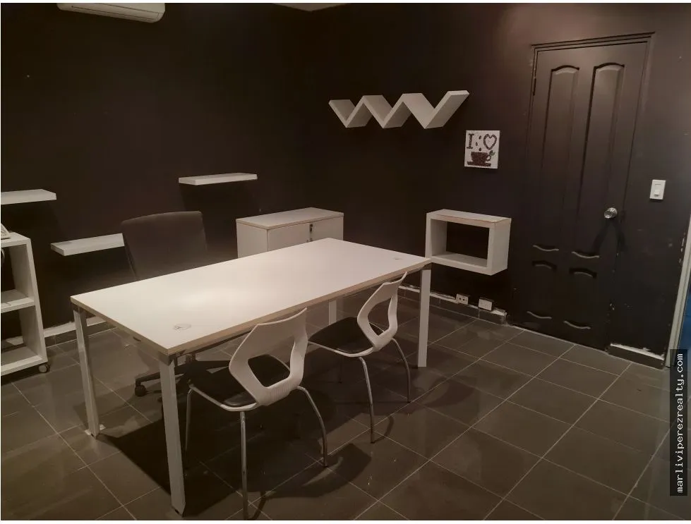 Bureau à Betania à vendre