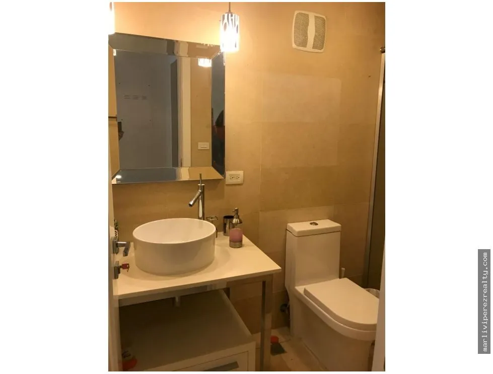 Venta de Apartamento con vista al mar en Avenida Balboa