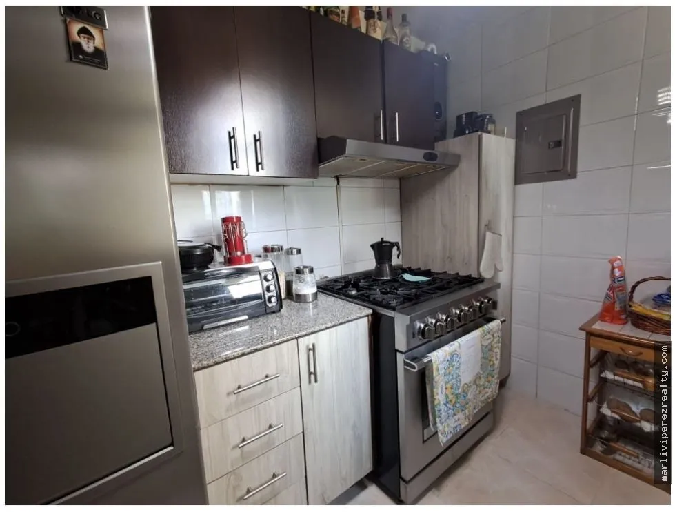 For Sale - Bargain Apartment PH Vivendi