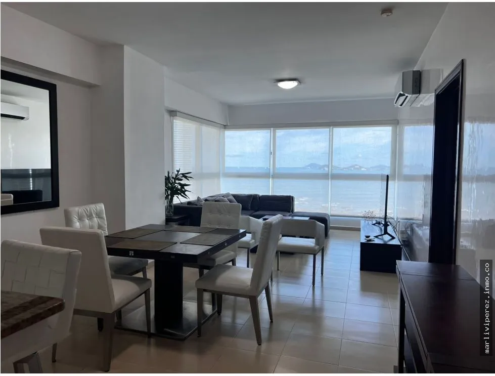 Alquiler de apartamento en Avenida Balboa