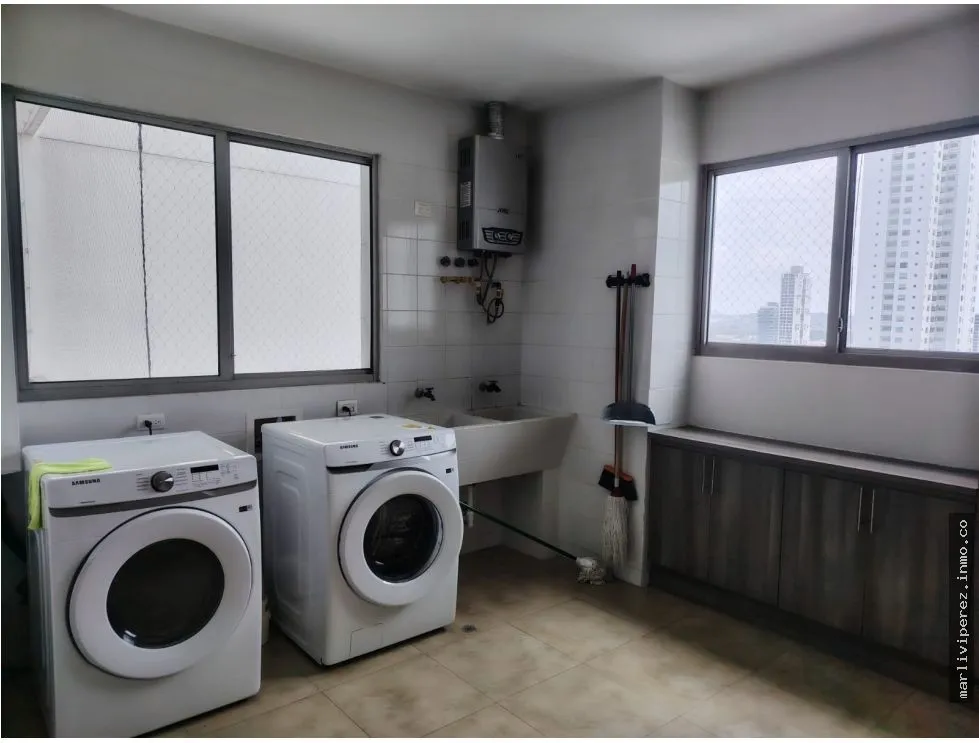 Alquiler de apartamento en Costa del Este