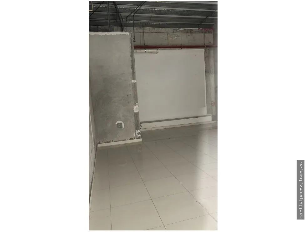 Alquiler de Local Comercial en Megamall, Panamá Este