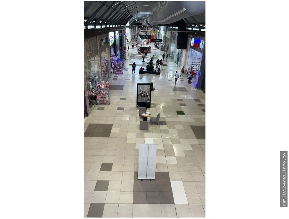 Alquiler de Local Comercial en Megamall, Panamá Este