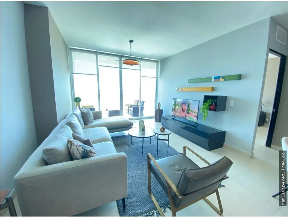 Alquiler de Apartamento en Avenida Balboa Amoblado