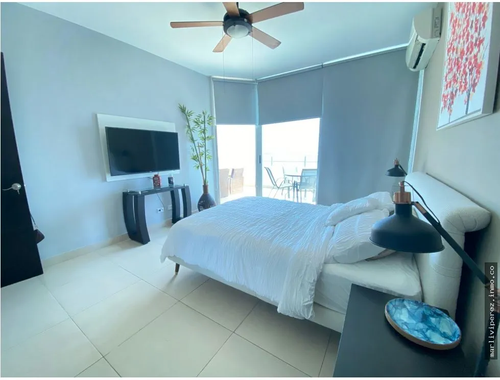 Alquiler de Apartamento en Avenida Balboa Amoblado